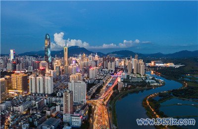 远离喧嚣,投入休闲与享受的怀抱 远离喧嚣,投入休闲与享受的怀抱